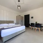 Ns Bed & Breakfast 3*
