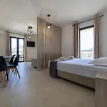 Ns Bed & Breakfast 3*