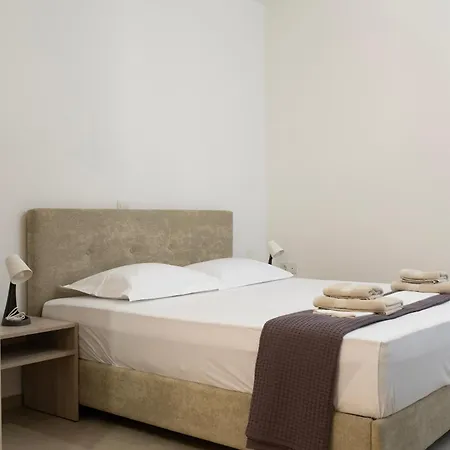 ベッド・アンド・ブレックファスト Ns ニドリ